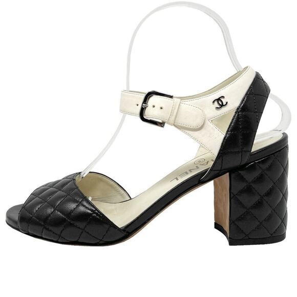 Chanel Black White Quilted Matelasse Leather Peep Toe Block Logo Heel Sandals - Picture 1 of 10